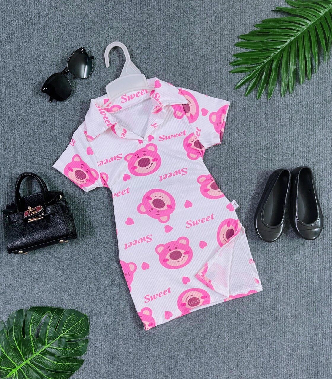Đầm body hở lưng 2 màu cho bé gái