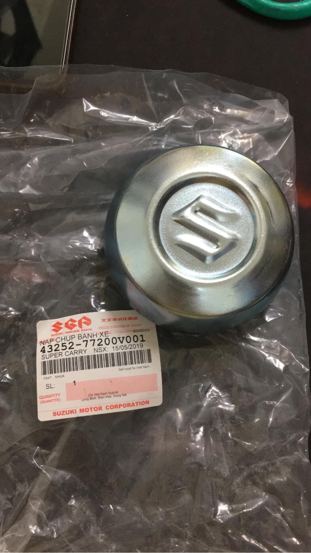 Ốp lazang Suzuki 5 tạ,7 chỗ ( ốp may ơ)