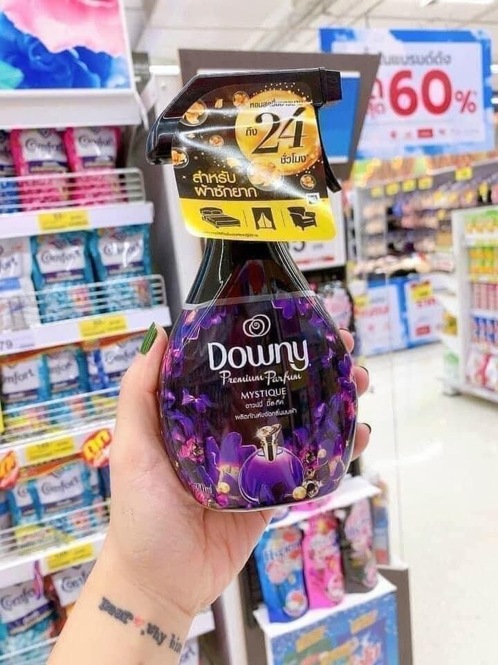 Chai xịt thơm quần áo downy 370ml thái lan