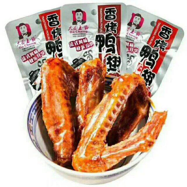 CÁNH VỊT CAY DACHENG 1 CHIẾC 35G ĂN VẶT