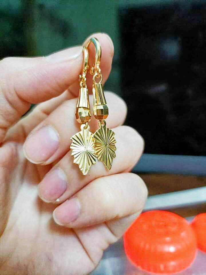 Bông tai nữ thời trang