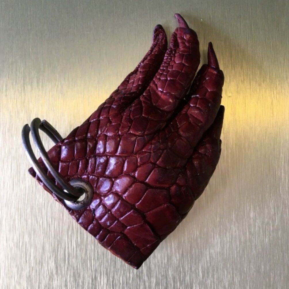 Móc Khoá Da Bàn Tay Cá Sấu