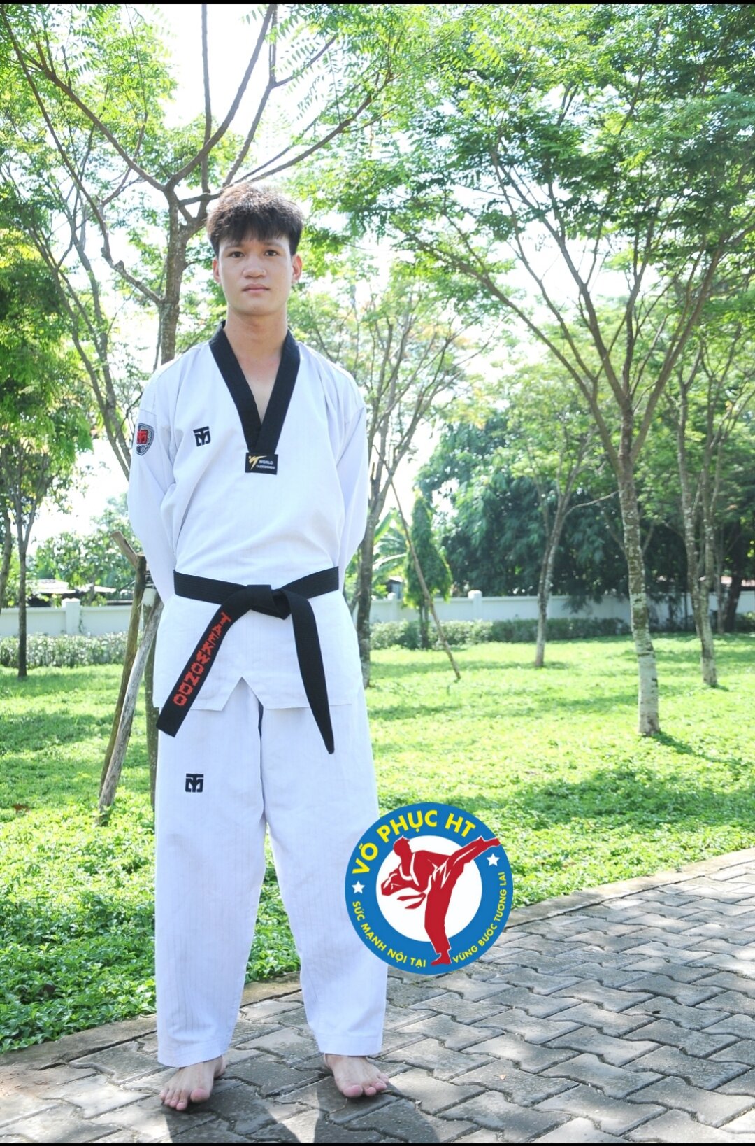 Võ phục taekwondo mooto basic - miễn phí vận chuyển