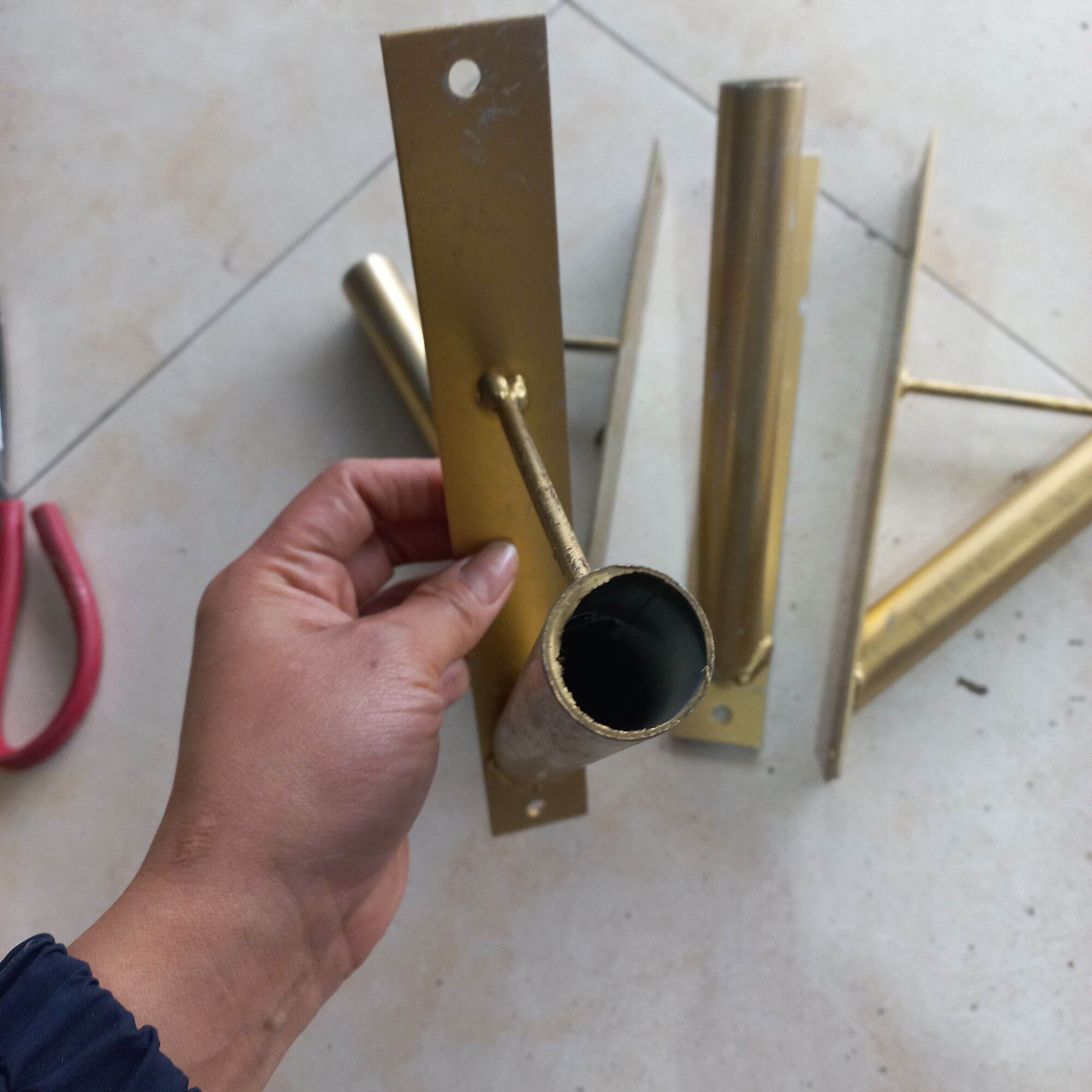 Giá treo cờ tổ quốc phi 25(1 cái)