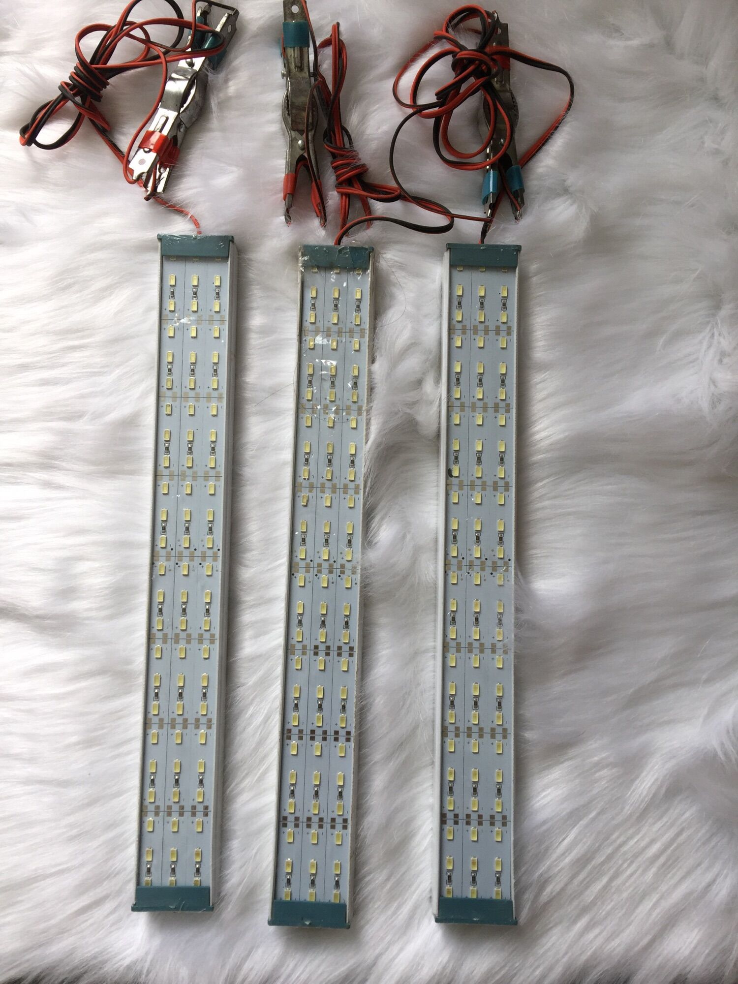 Đèn LED thanh kẹp bình 12v 30cm, máng đèn kẹp bình ắc quy, bóng đèn 12v