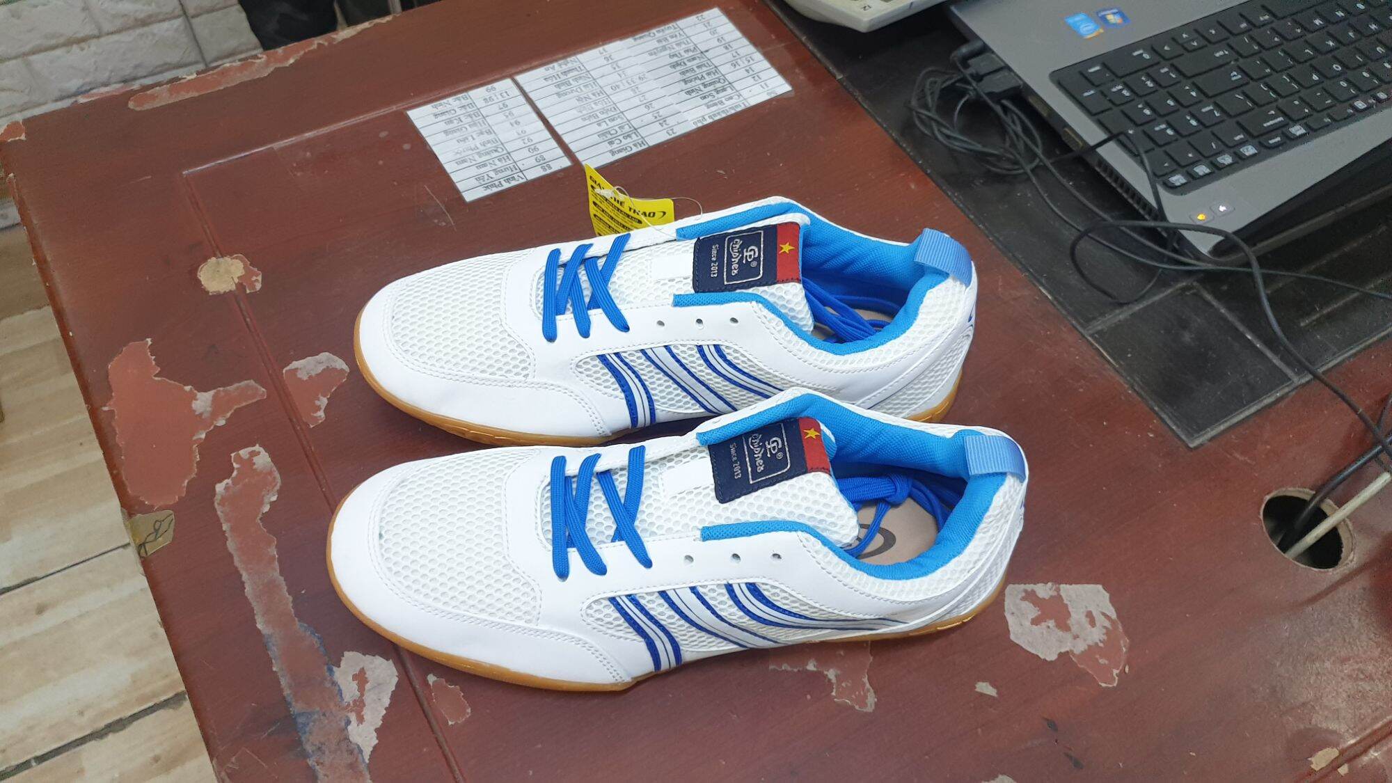 Giầy bóng bàn, cầu lông, bóng chuyền hơi, đa năng Chí Phèo CP 045