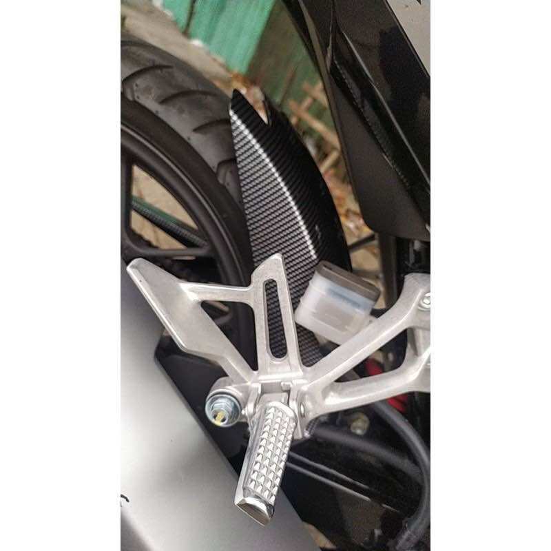 Dè Chắn Bùn Sau WINNER X V2 - V3 Carbon/Đen Mờ