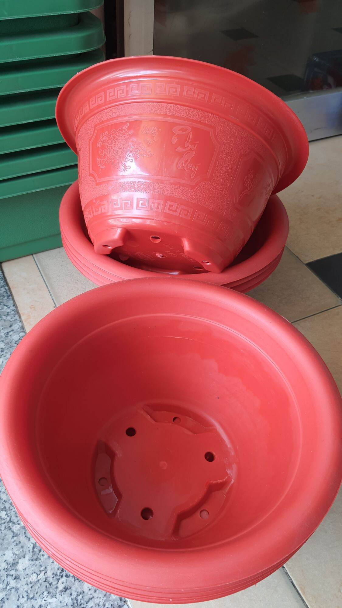 Bán sỉ 10 chậu nhựa kiểu truyền thống đường kính 28cm