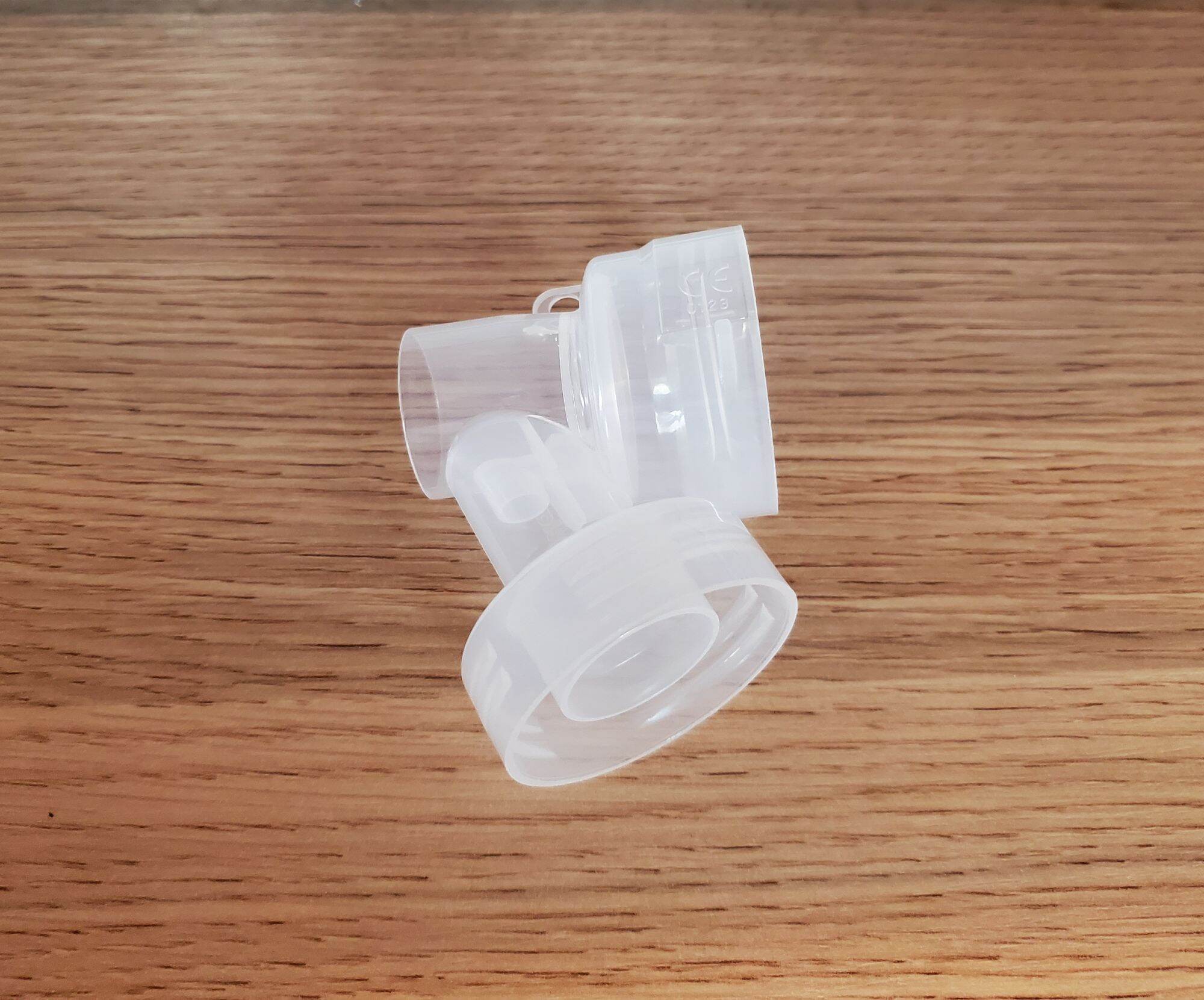 Cổ nối phễu máy hút sữa Medela Pump