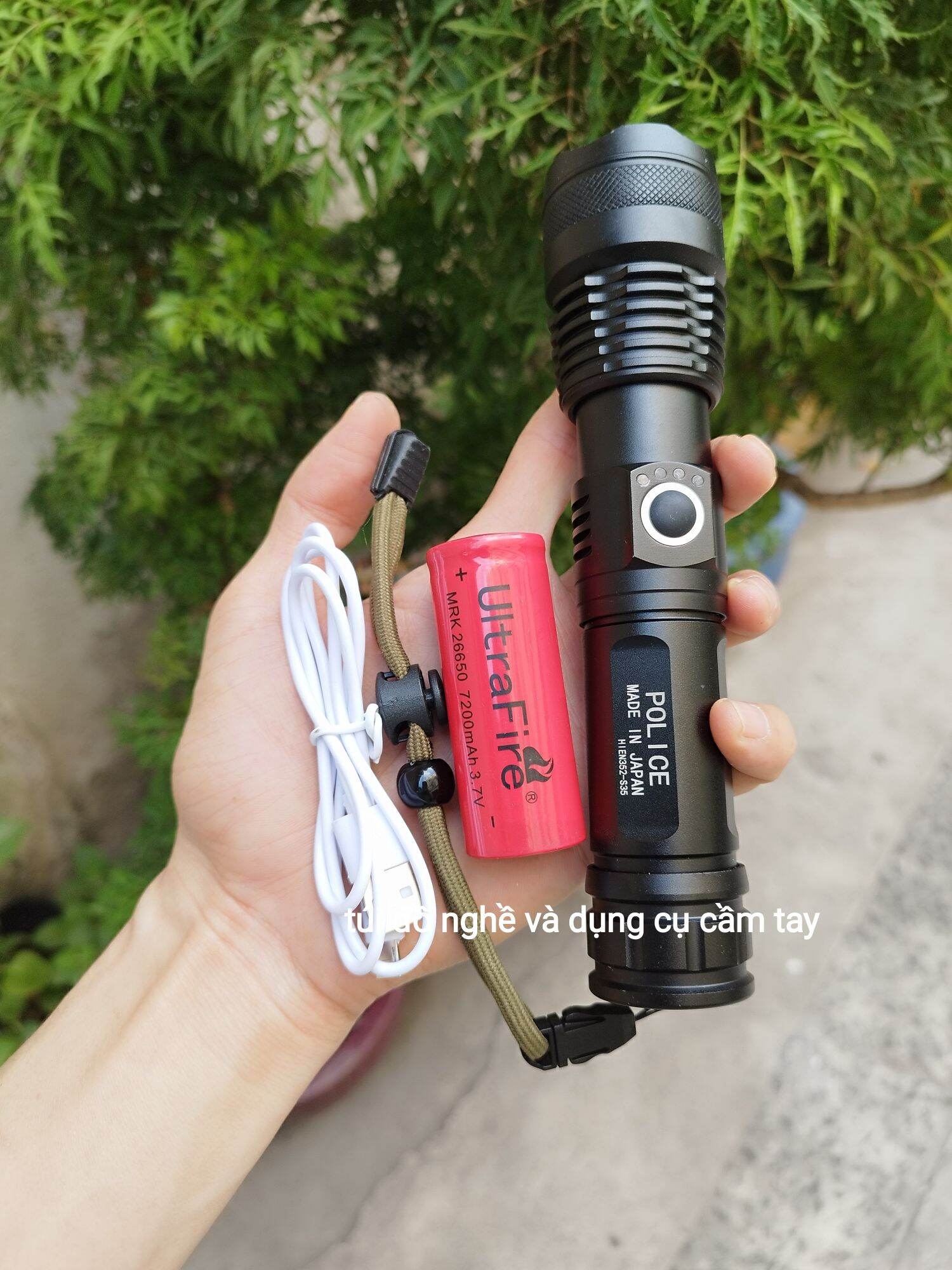 ĐÈN PIN SIÊU SÁNG POLICE JAPAN S35