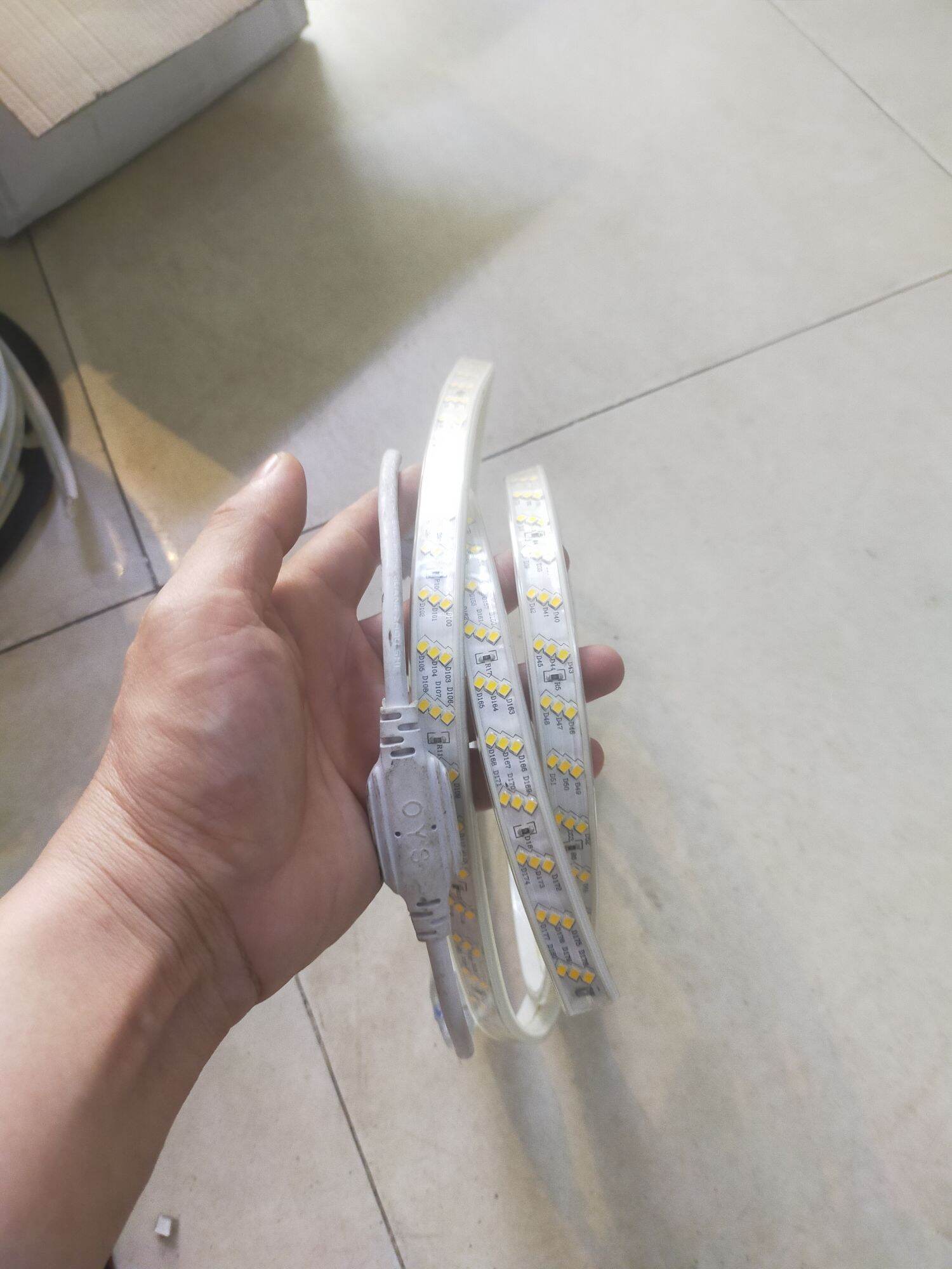 Combo 10m led dây 3 hàng 2835 kèm đui