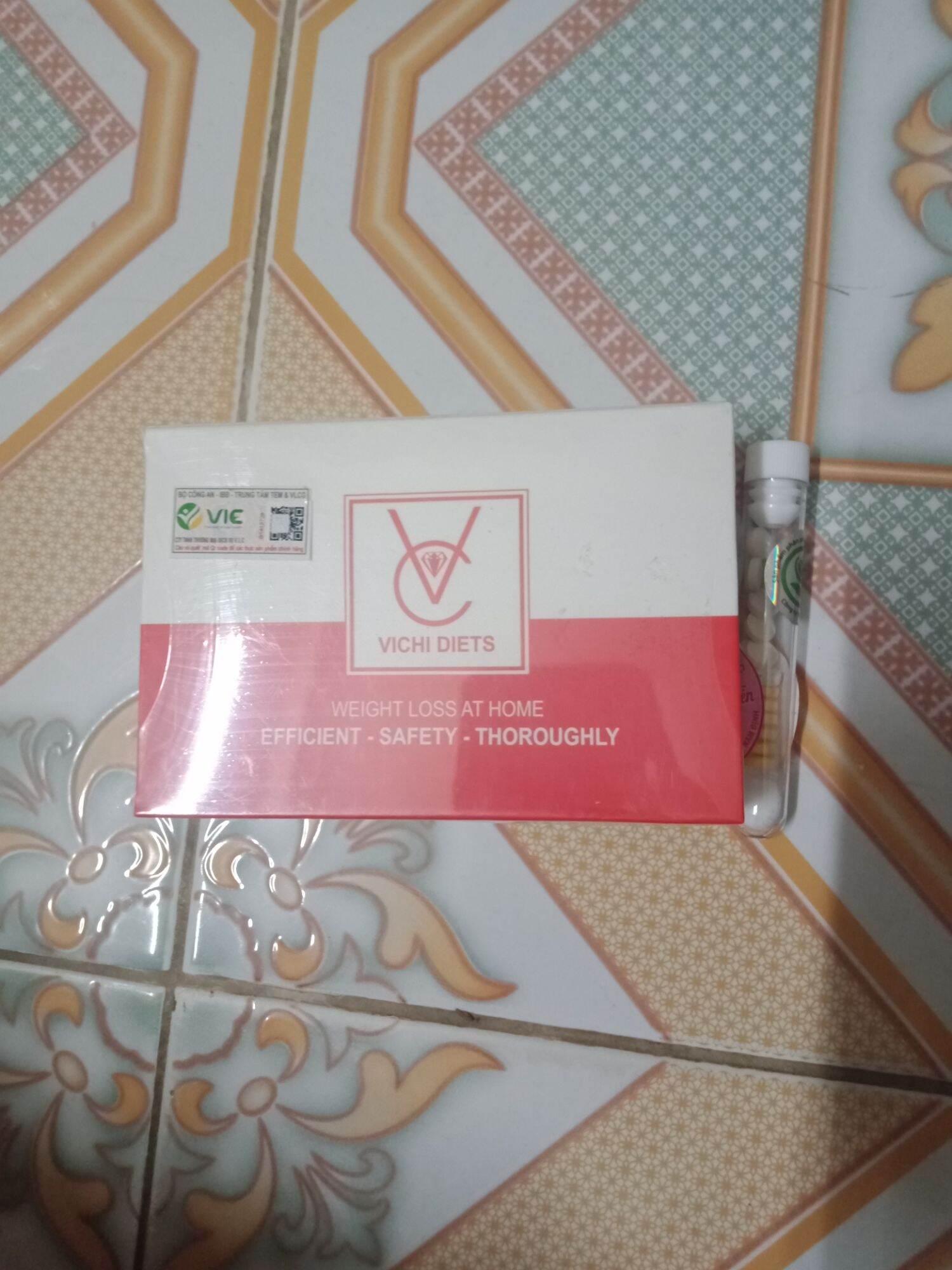 Hộp giảm cân vichi chính hãng VIC mua 1 tặng y hình shop chụp
