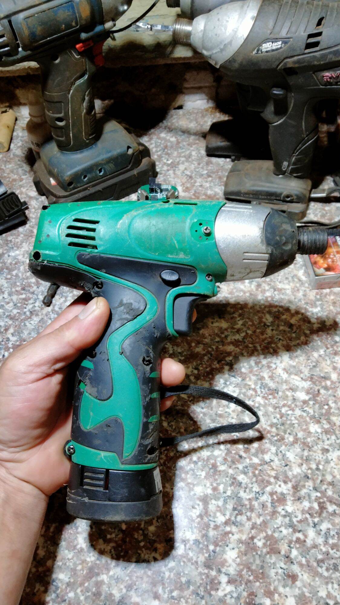 bắn víc 10.8v