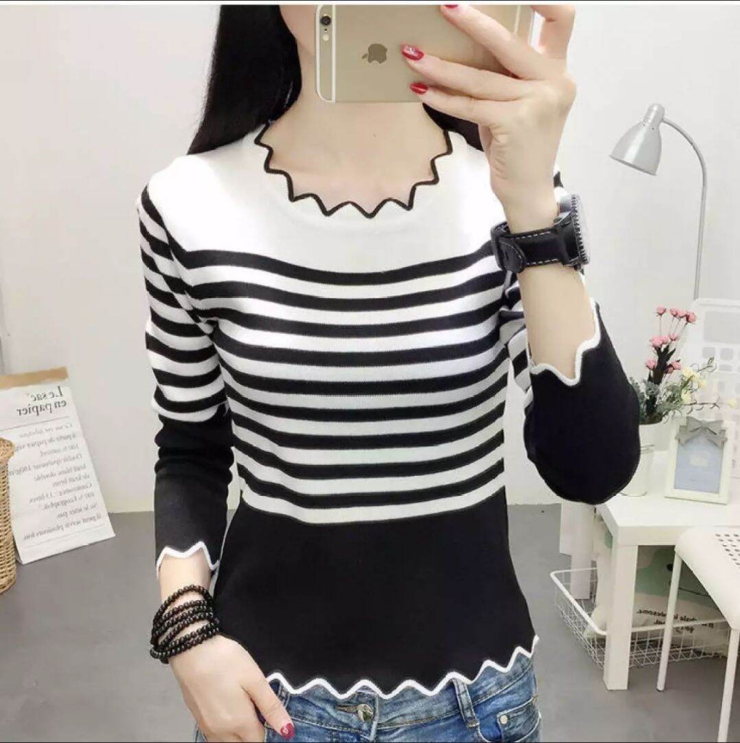Áo len nữ kẻ sọc dài tay