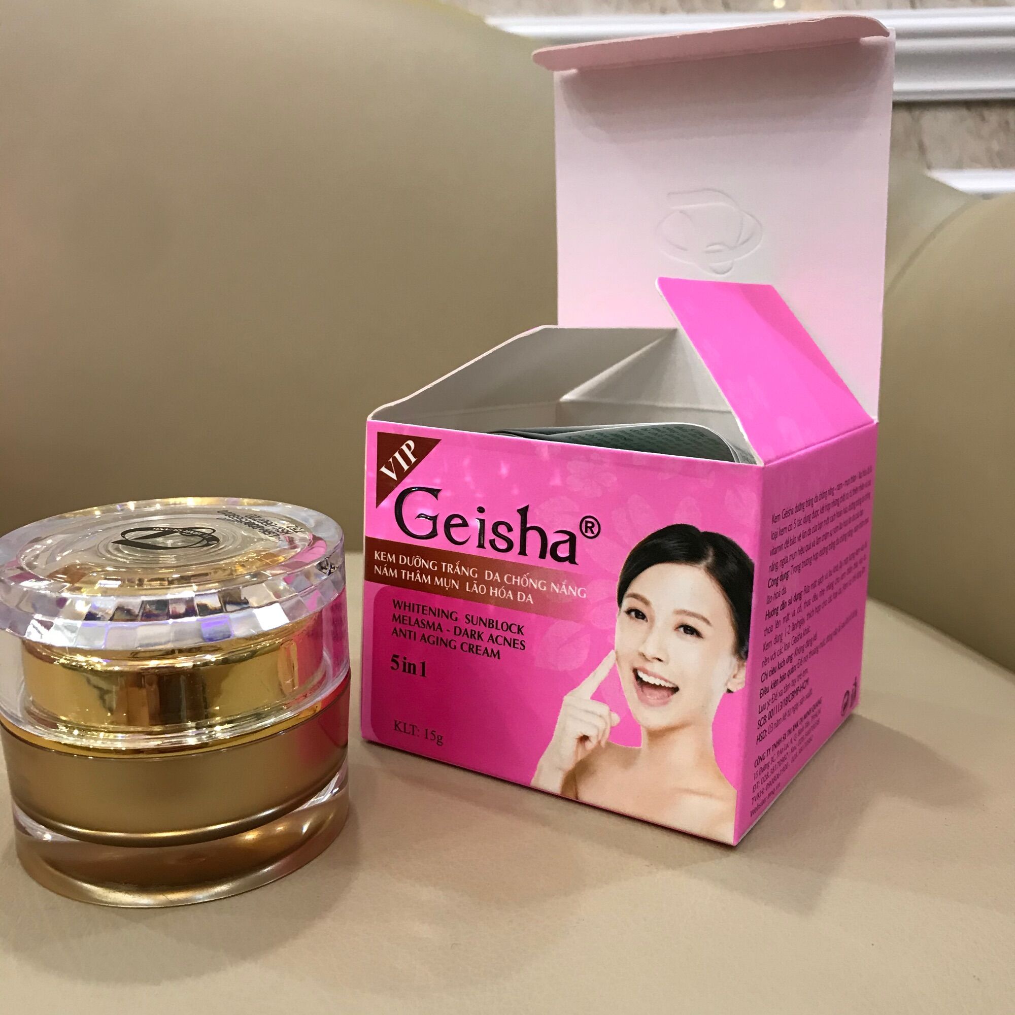 Kem Geisha dưỡng trắng da chống nắng ngừa lão hoá + thâm mụn 15g