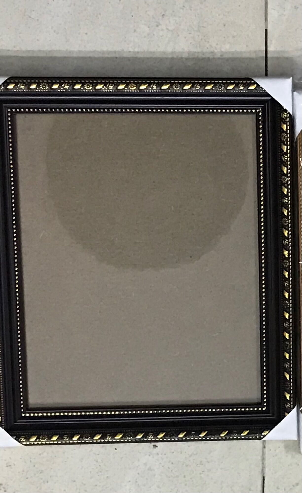 Khung hình,khung ảnh (20x25)kích thước tấm hình