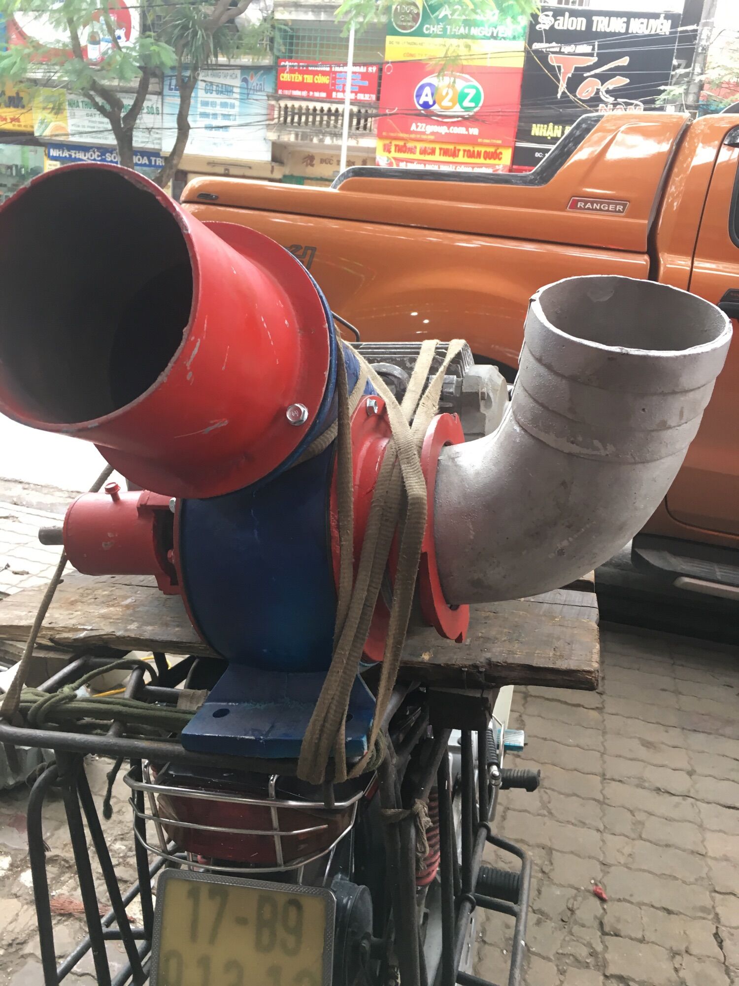 Sên máy bơm nước ống 150mm