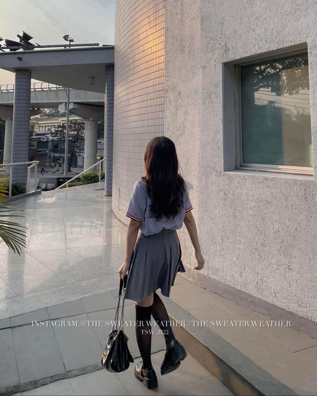 Sét chân váy xếp ly mix áo kẻ cực xinh