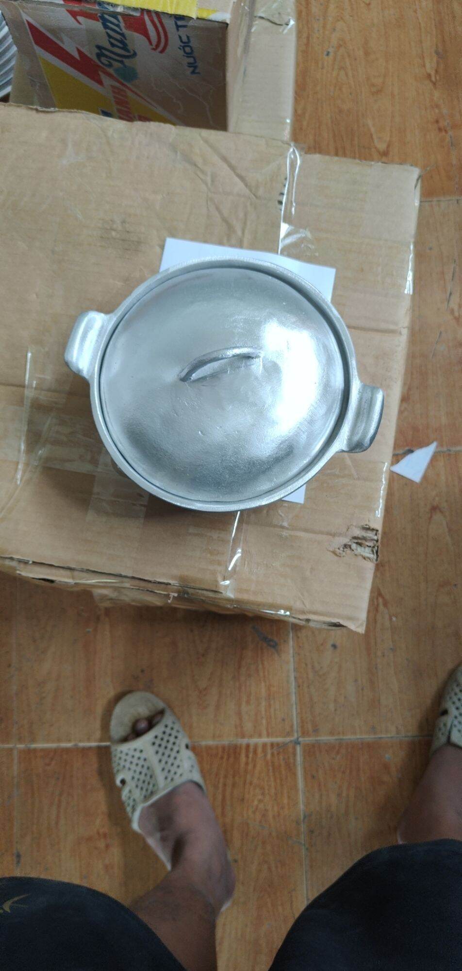 [ tặng rế] thố gang kho thịt, cá ( bán theo size đường kính 15cm,17cm , 21cm , 24cm)