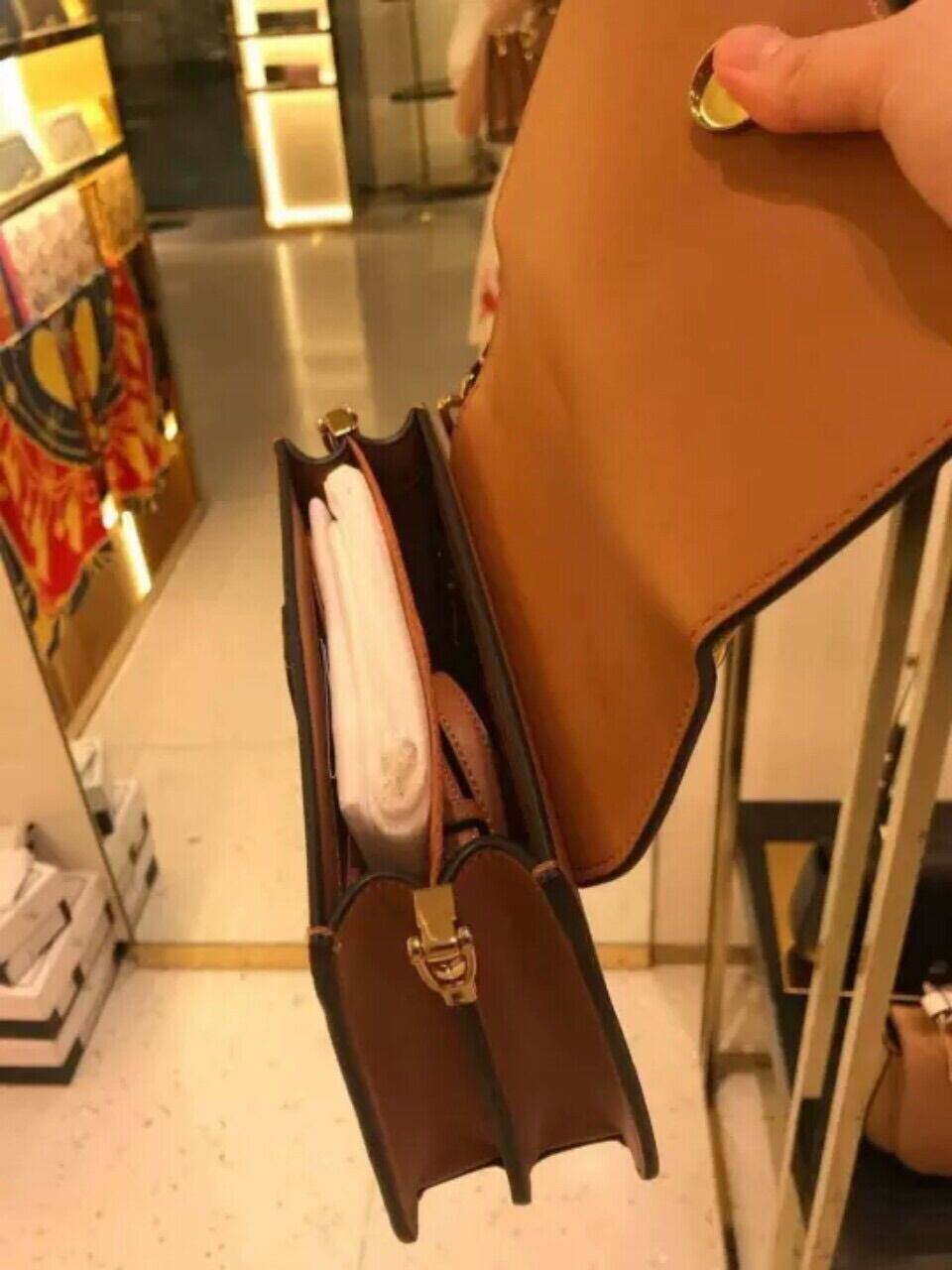 Túi quai sách LYN GRAZZI khoá chảm| Size 22