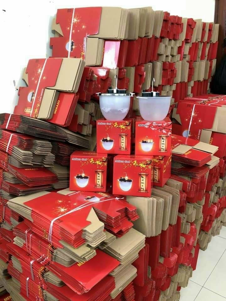 Máy rót rượu tự động