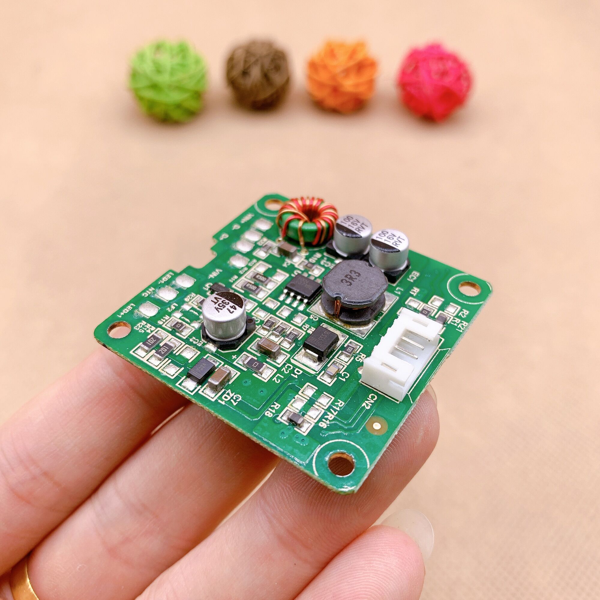 Mạch tăng áp DC 3.7V - 5V lên 9V (mod lại để lên 12V)