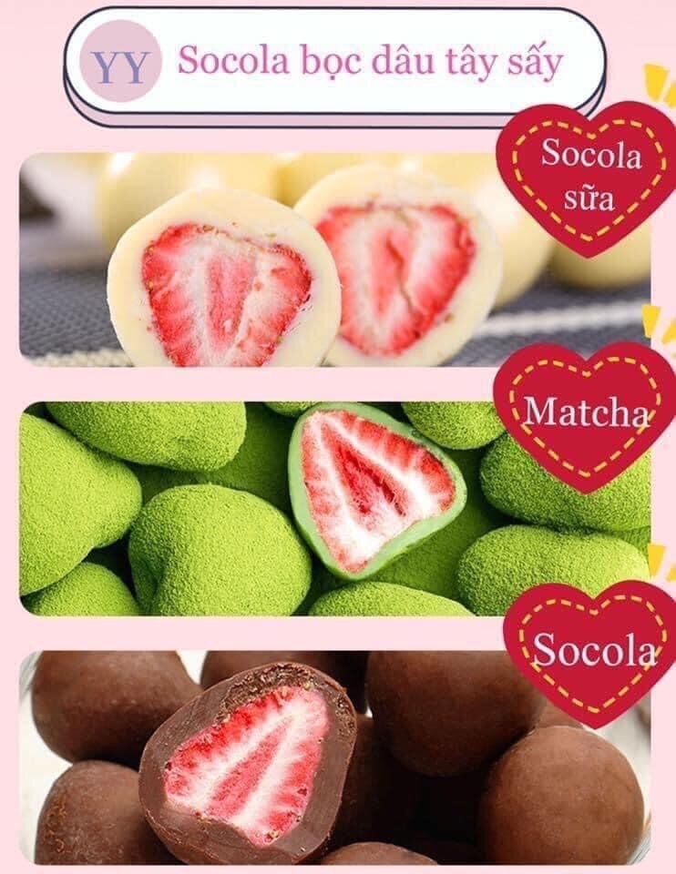 Gói kẹo socola bọc dâu sấy (vị sô-cô-la)