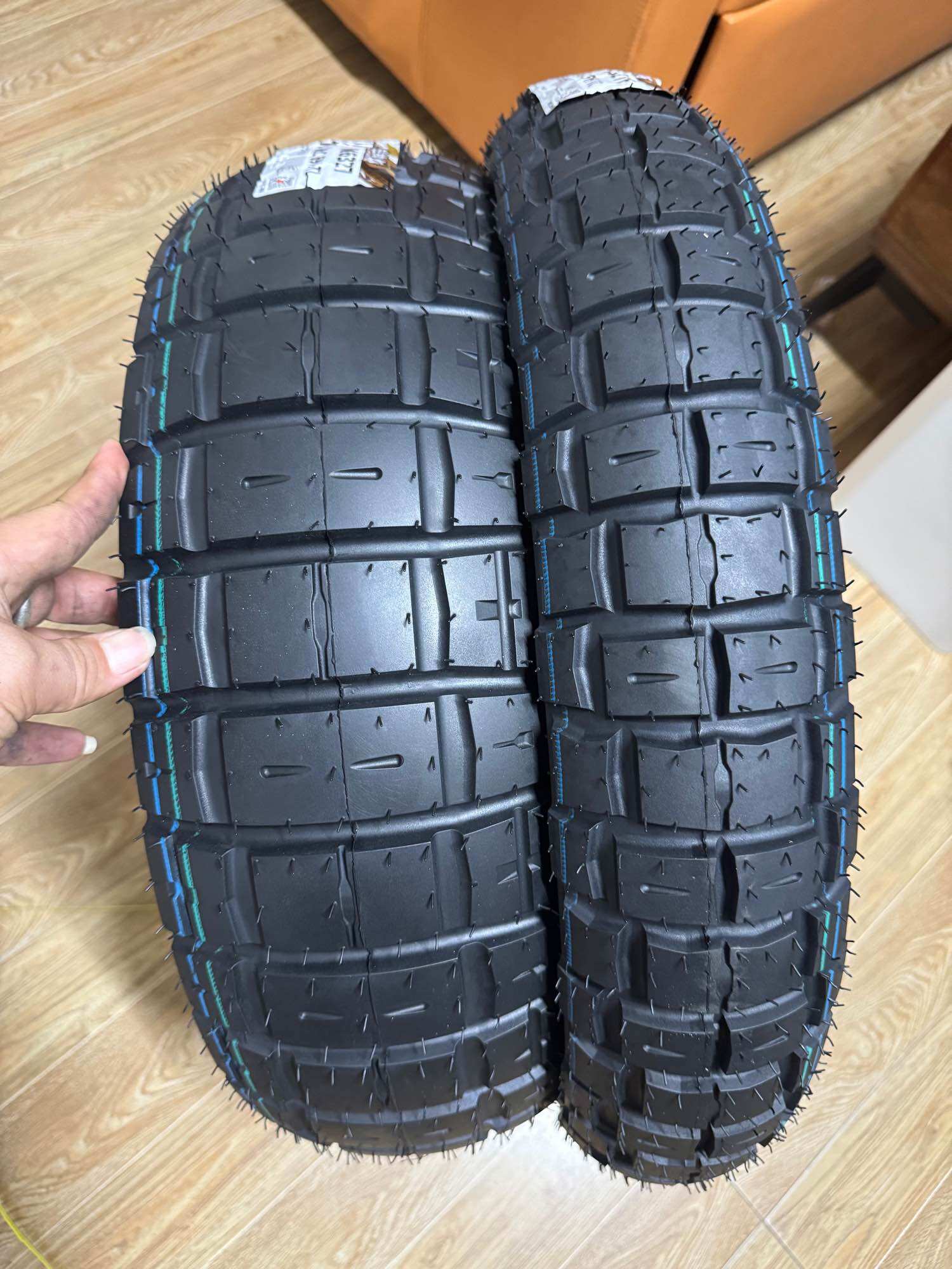 Tires 110-140-150 Kenda Giá 1,900,000 Đồng*Miễn phí vận chuyển