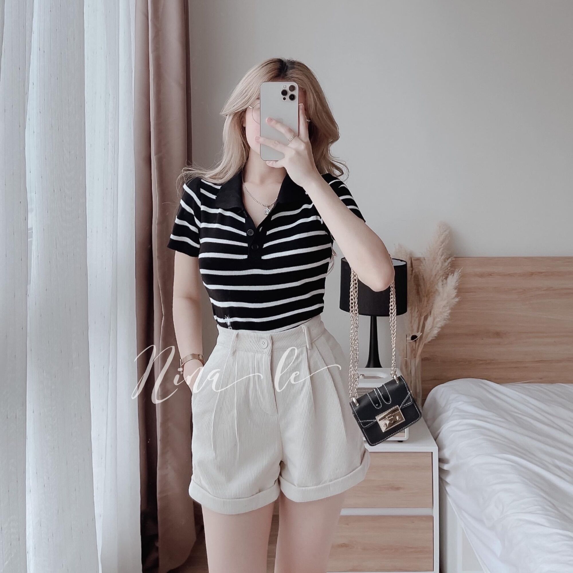 Áo croptop cổ bẻ gài nút sọc