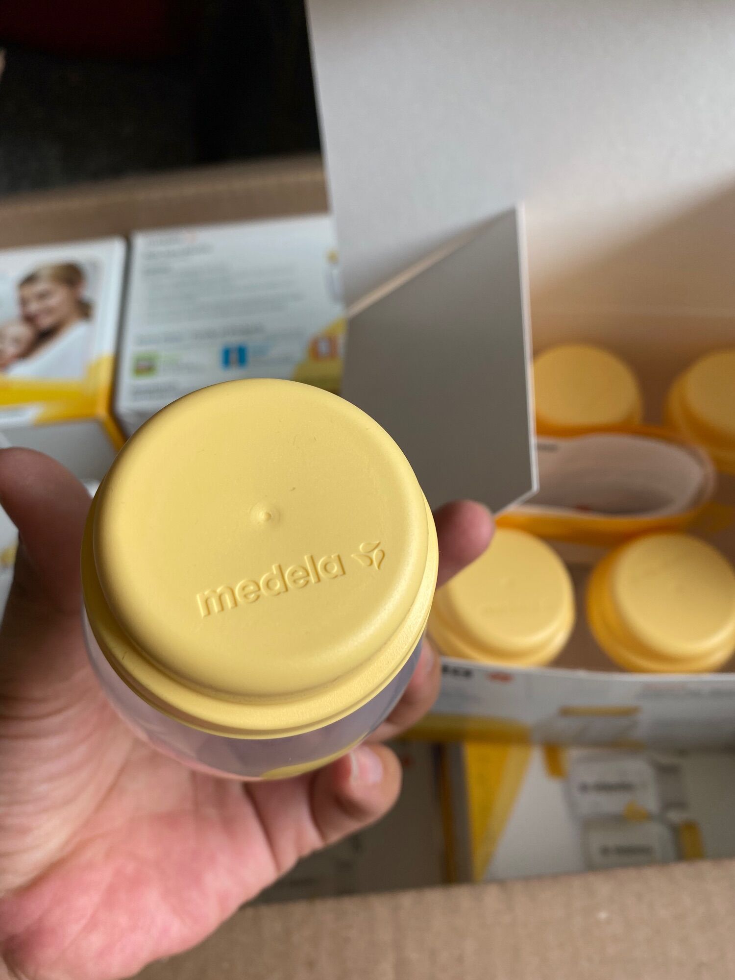 Set bình trữ sữa medela chính hãng - 6 bình 150ml