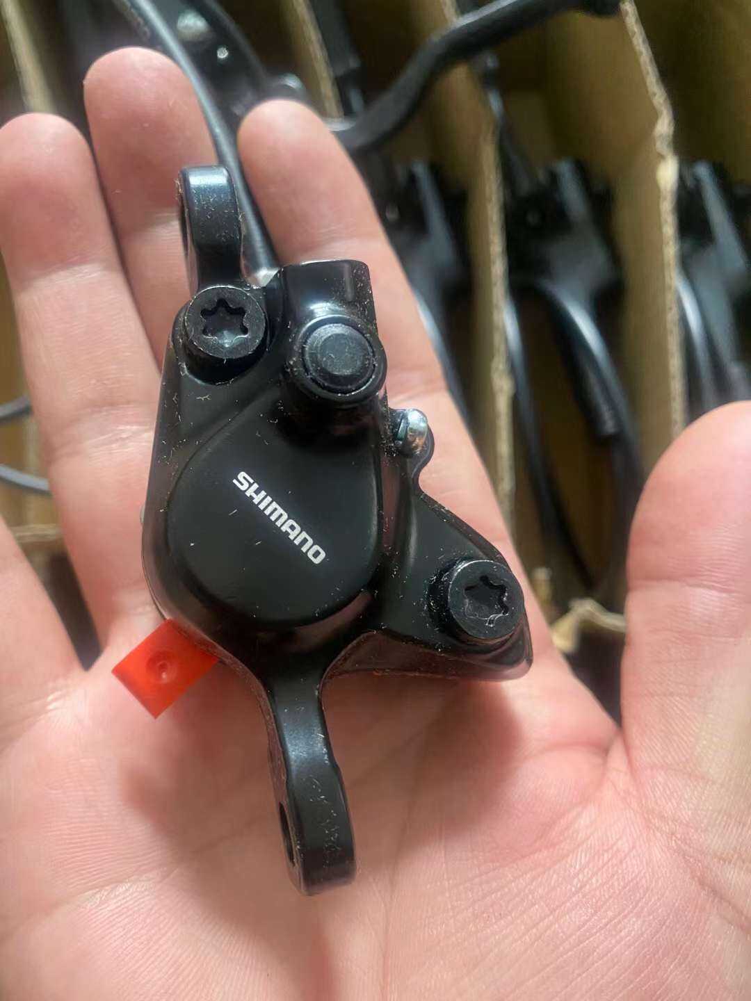 phanh dầu Shimano MT200 chính hãng