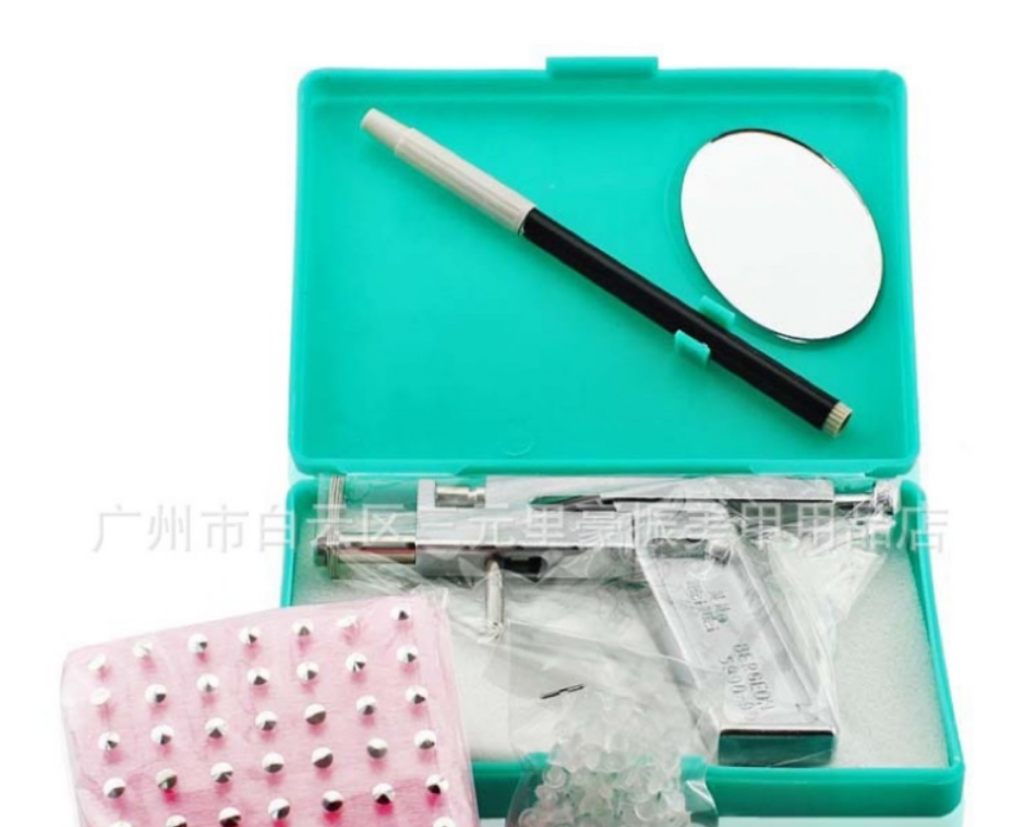 Dụng cụ bấm lỗ tai chuyên nghiệp