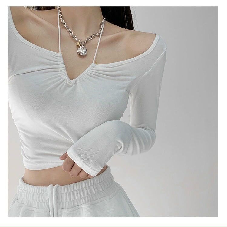 Áo croptop tay dài phối dây cổ vuông
