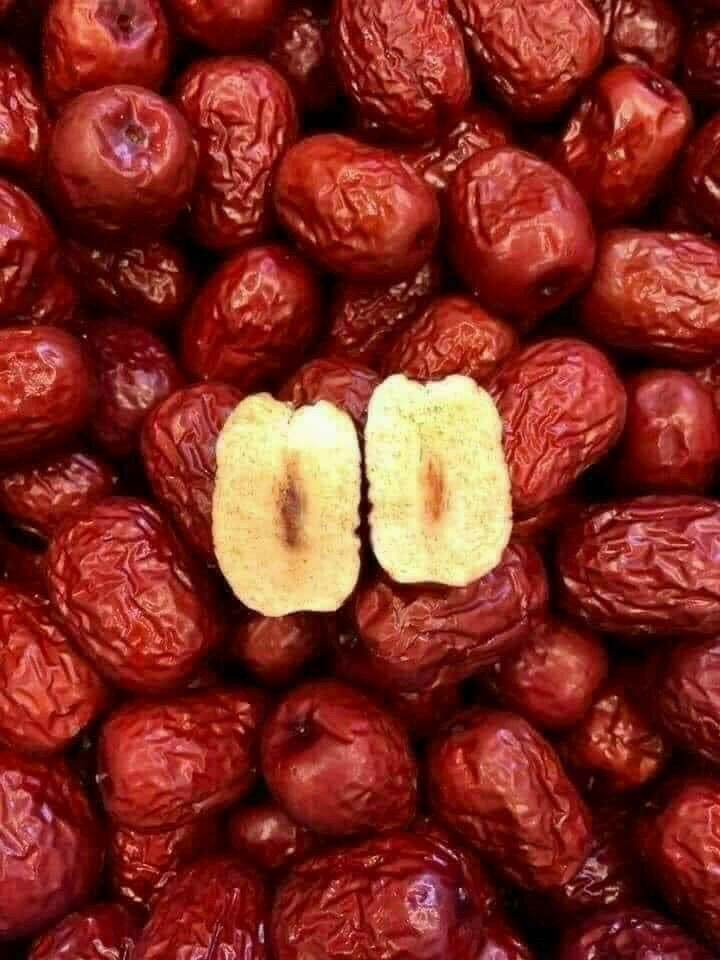 0,5kg táo đỏ , quả chắc,  nhiều thịt,  ngọt