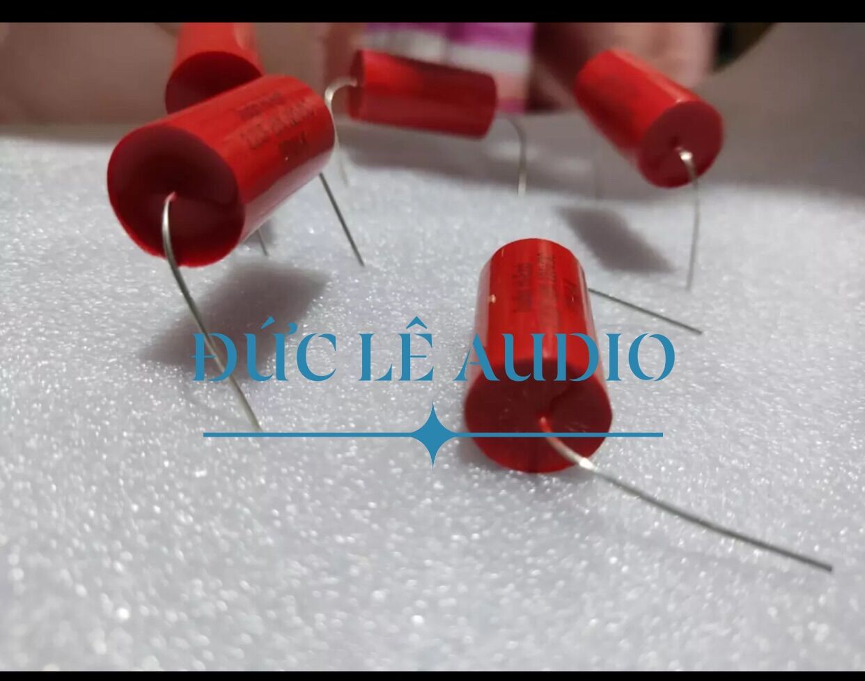 Tụ cản bảo vệ loa treble 2,2 MF 220V