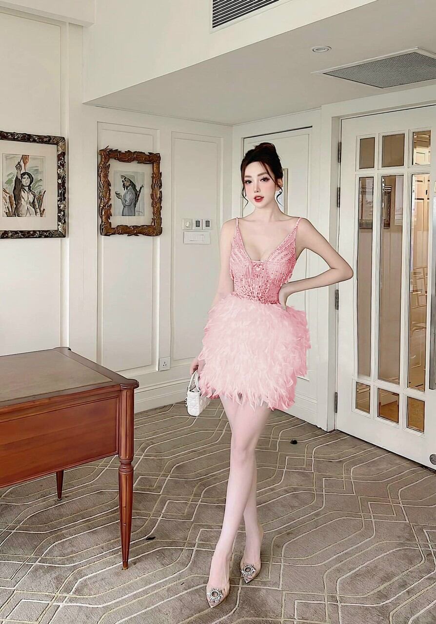 ĐẦM BODY PHỐI ĐÁ TUA RUA