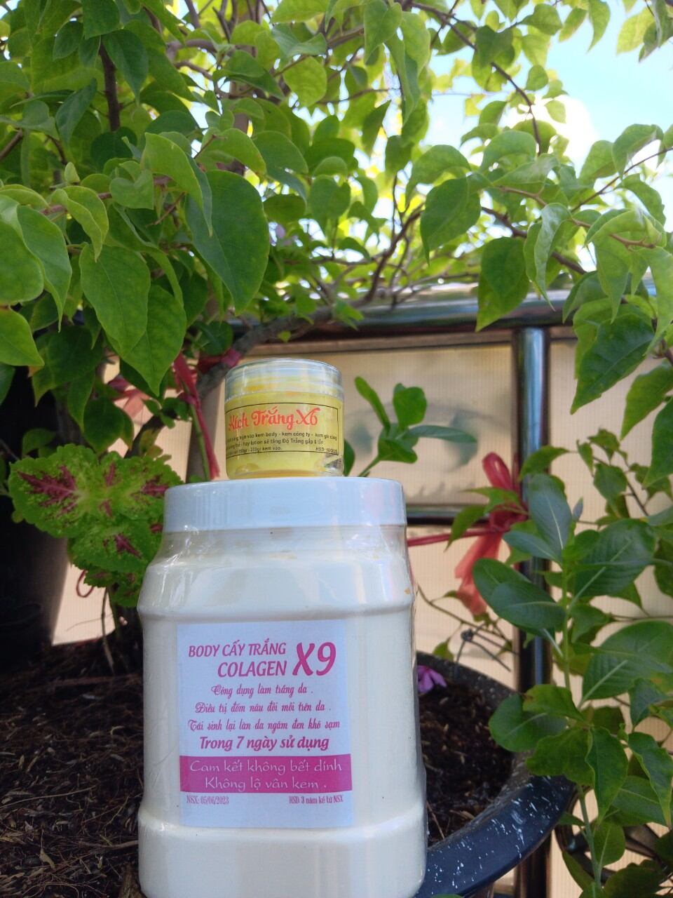 Siêu kích trắng .1hủ kích trắng x6 50g +1ký body collagen x9...siêu kích trắng body .dữỡng trắng da toàn thân cấp tốc