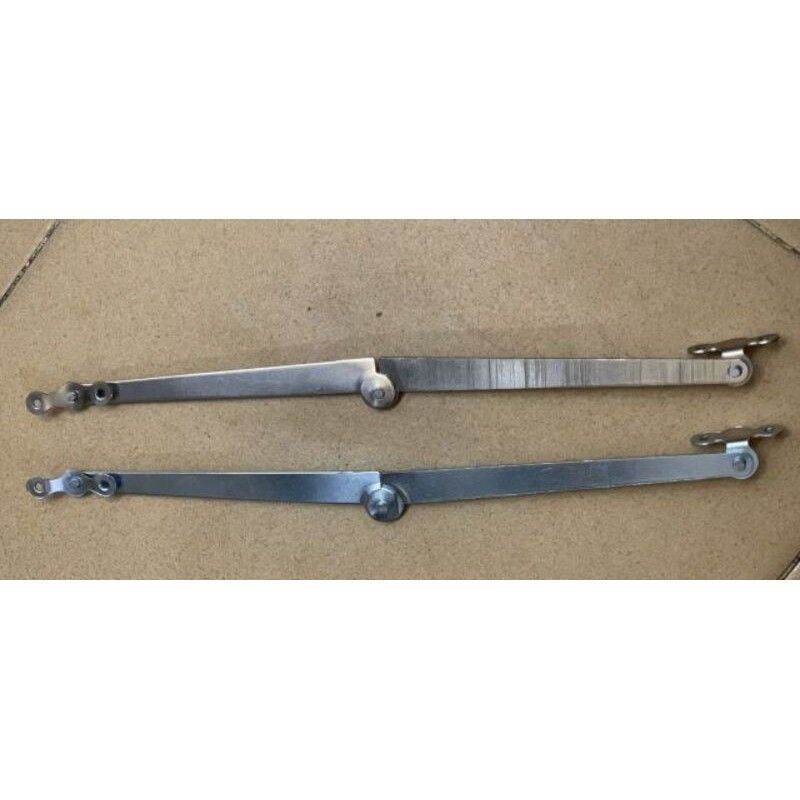 Một Cặp Chống Bật Cửa Sổ Sắt / Inox.