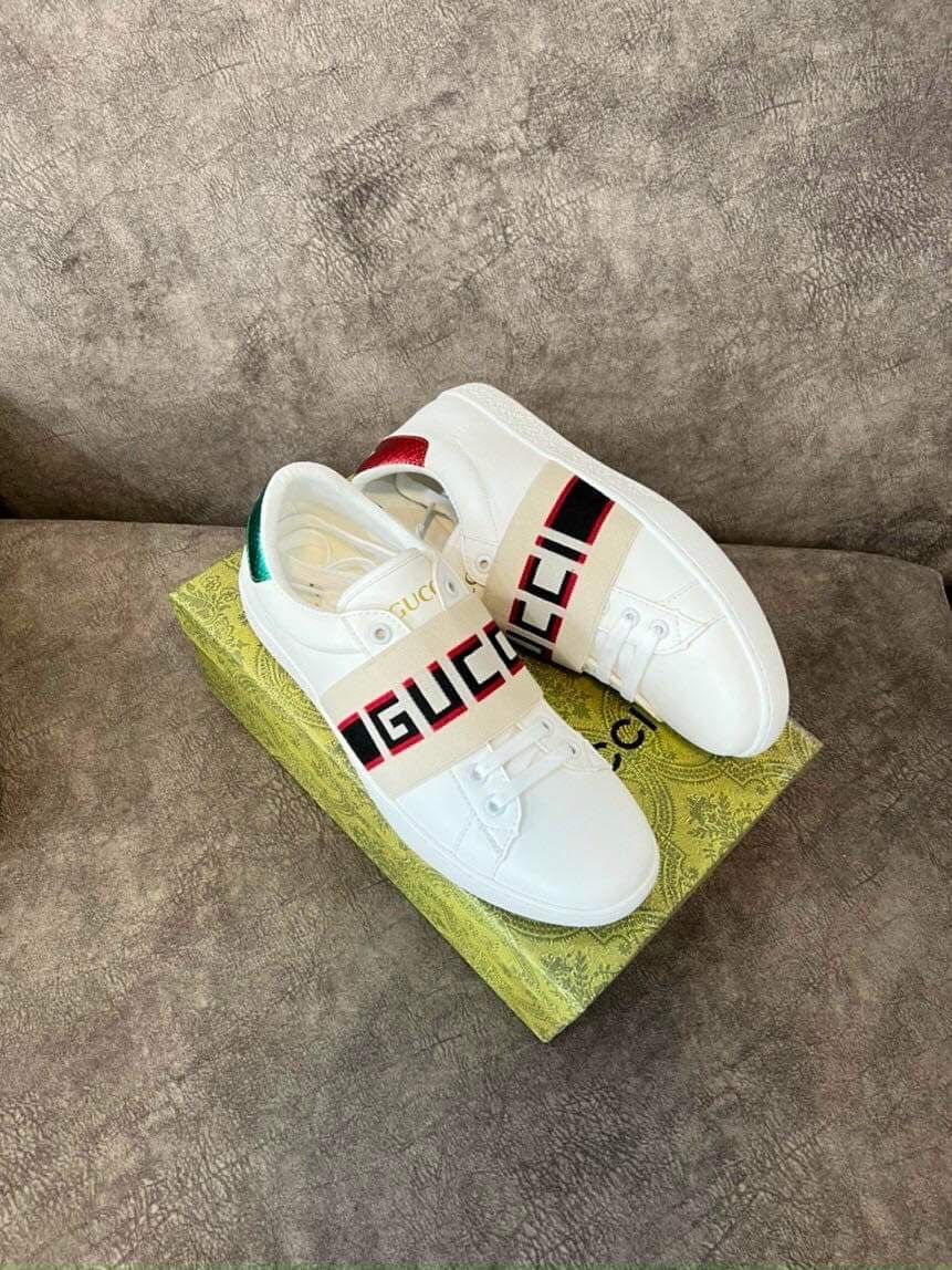 Giày gucci viền 180 hđ store