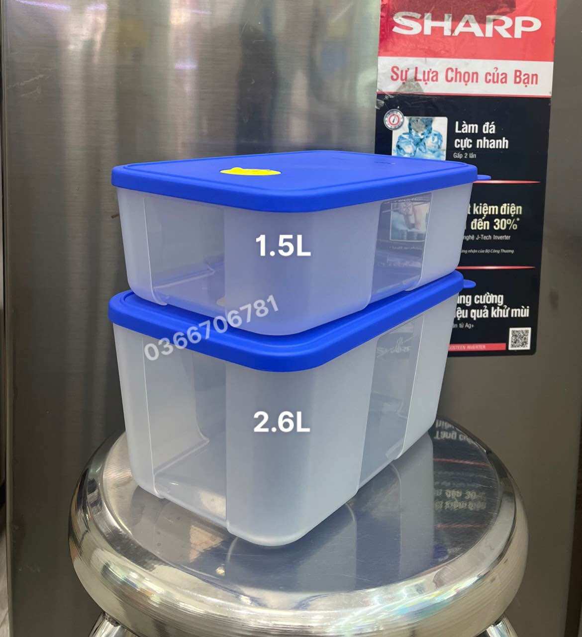 Set 2 hộp trữ đông Tupperware