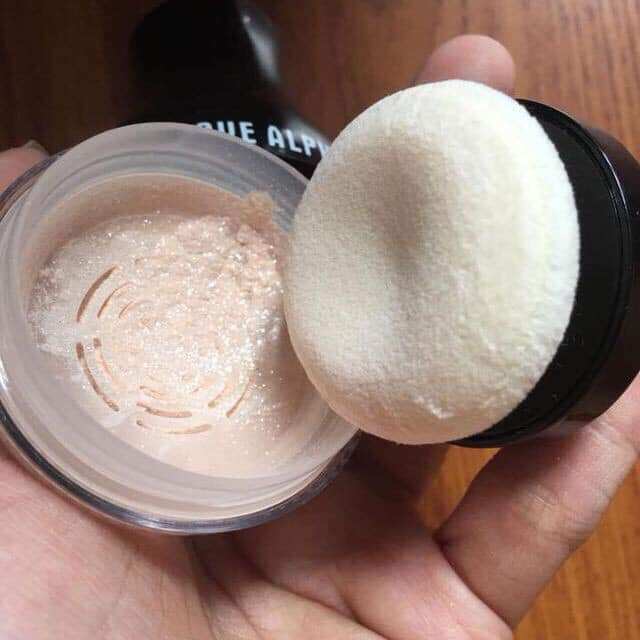 Phấn phủ bắt sáng alpha love