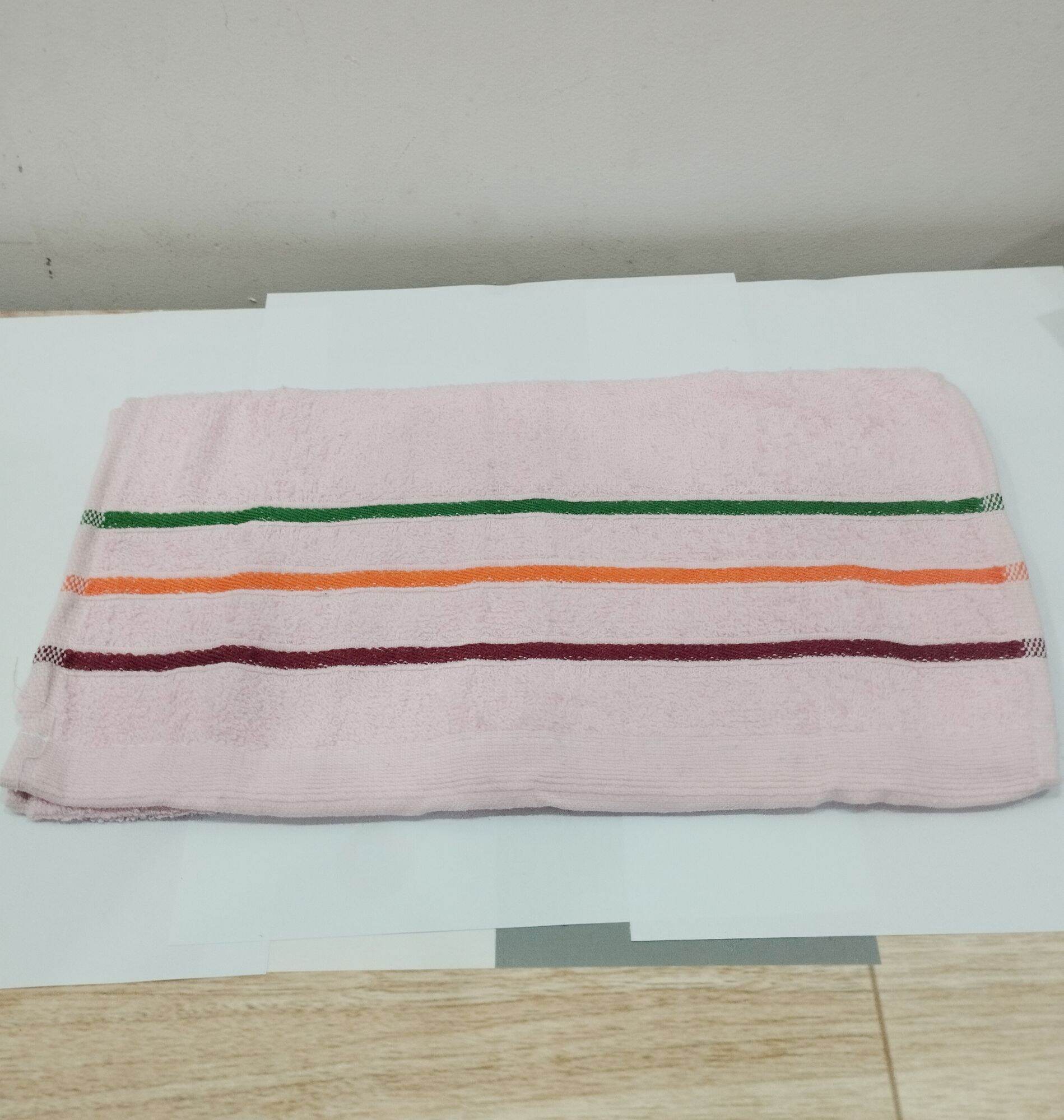 (HCM) Khăn tắm 35 x 75cm màu hồng ( k.mãi Unilever)