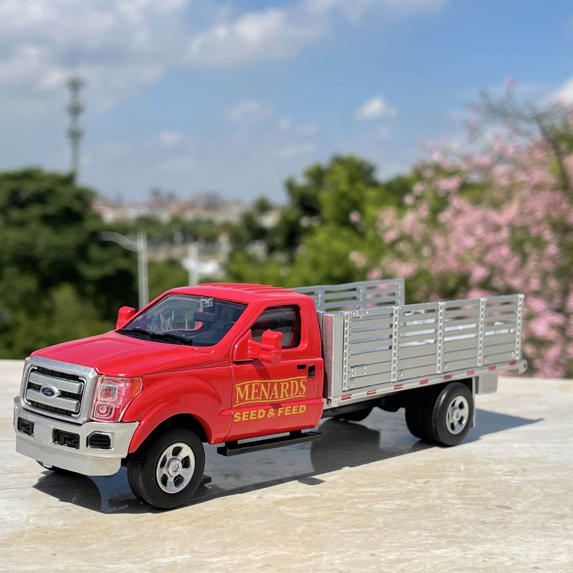 Xe tải mô hình hợp kim 1:43