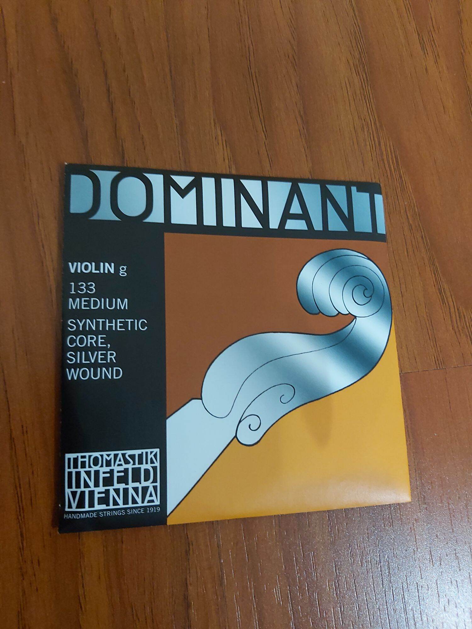 Dây violin Áo Dominant lẻ số 4 G