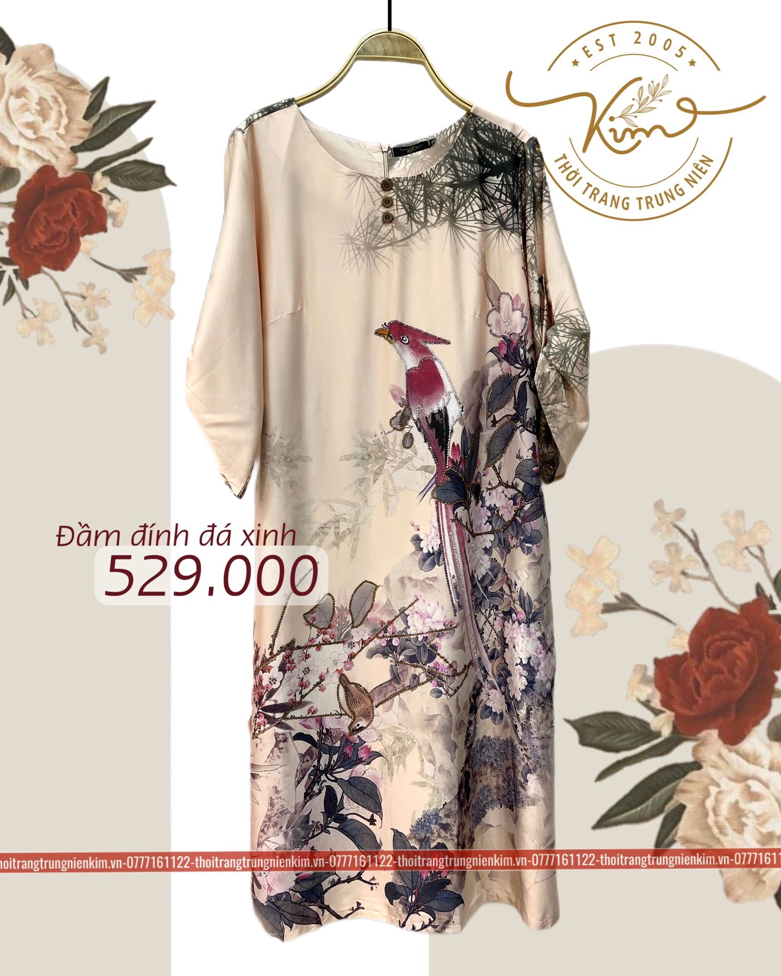 Đầm đính đá xinh