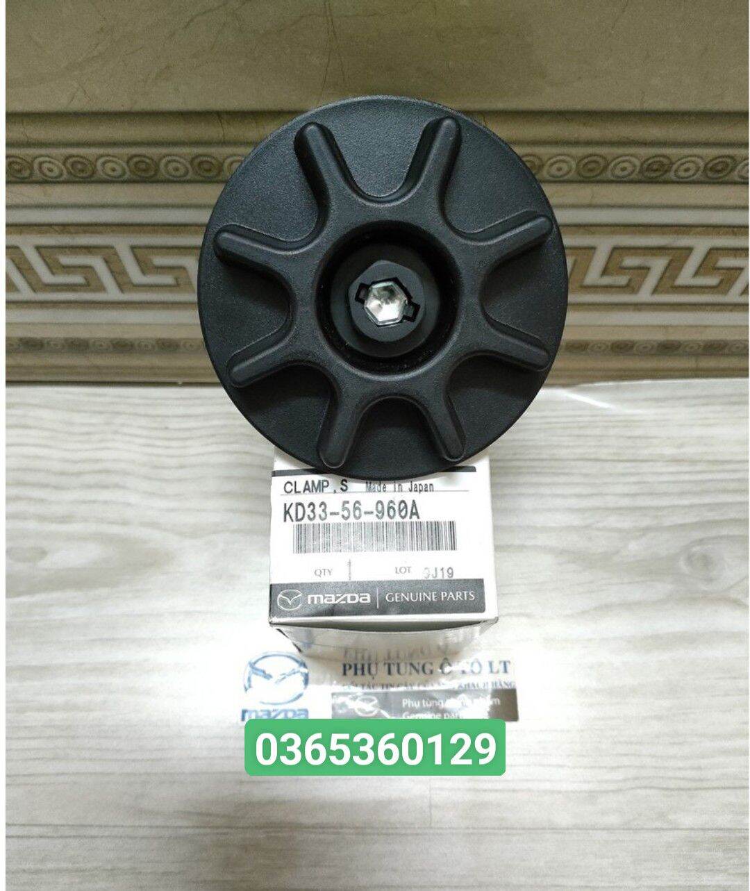 Ốc bắt lốp dự phòng mazda 3 2015-2019 chính hãng
