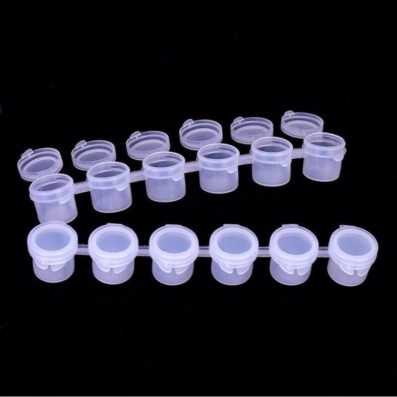 50 vỉ hủ nhựa cao cấp 5,ml đựng màu nước .chất lỏng