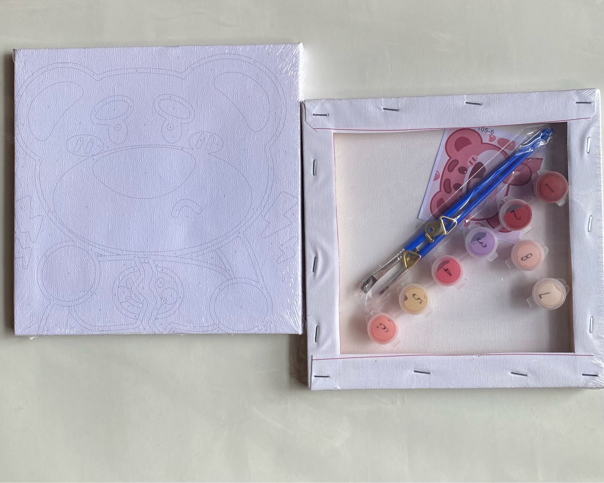 Tranh Số Hoá Gấu Dâu 20x20
