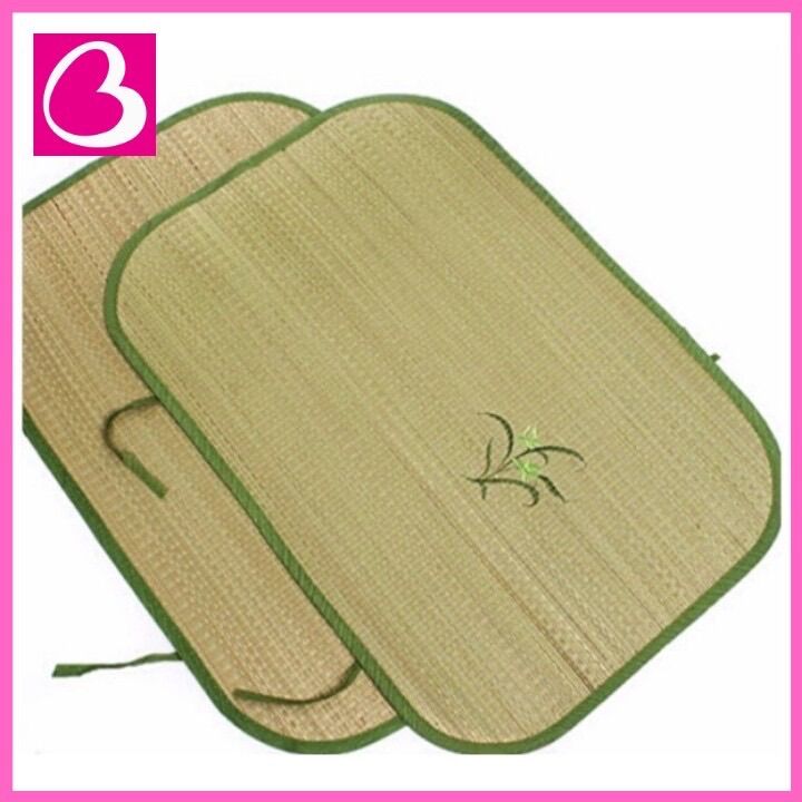 Chiếu cói, chiếu cỏ thơm 2 size lớn nhỏ cho bé