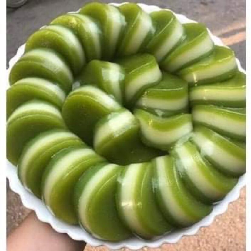 Bột lá nếp( lá dứa) tạo màu thực phẩm gói 100gr